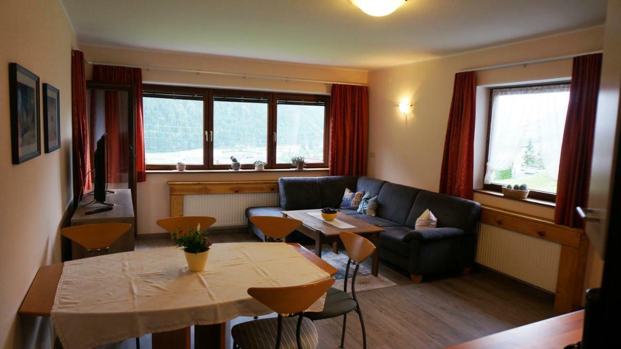 St. Hubertus Apartment Pettneu am Arlberg Exterior photo